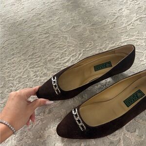 Gucci Women's Brown Heels with Silver Chain Detail